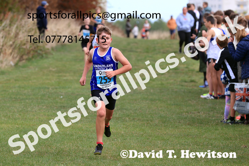 Boys and Girls under-13s, 2025 Farringdon Cross Country Relays, Sunderland. Photo: David T. Hewitson/Sports for All Pics